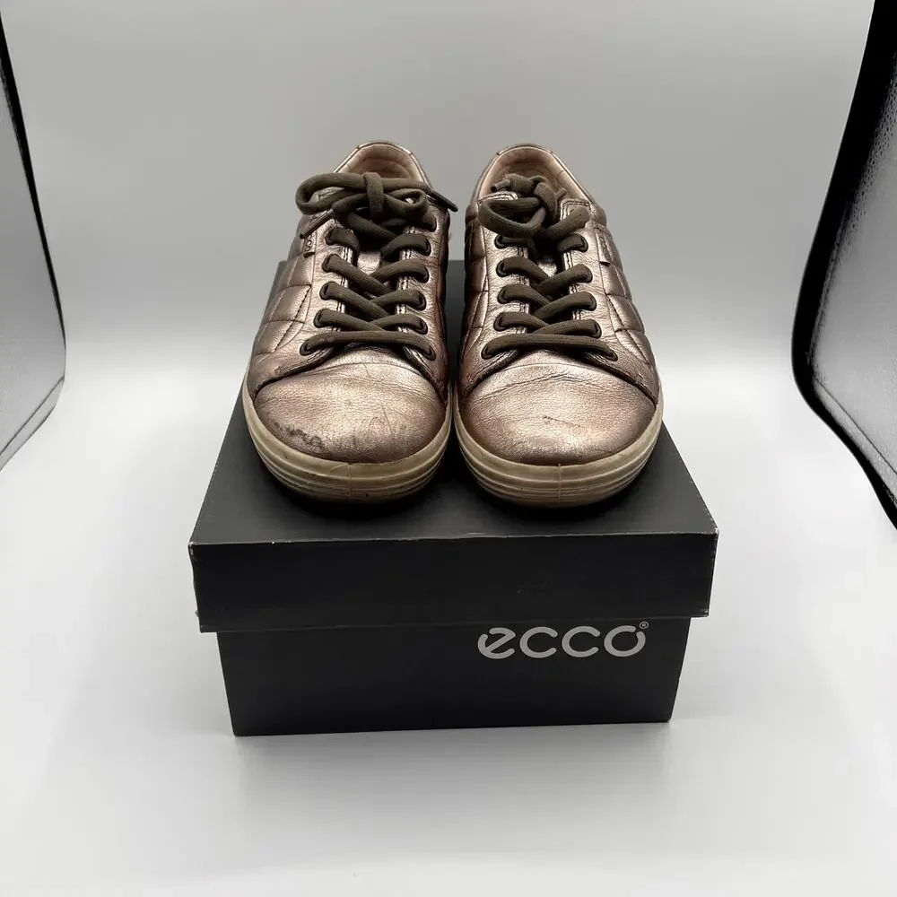 ECCO Soft 7 Quilted Womens Sneakers in Mettalic Pewter Color